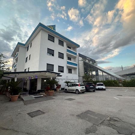 Hotel Clinton Casoria Εξωτερικό φωτογραφία