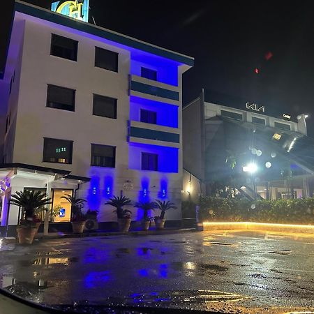 Hotel Clinton Casoria Εξωτερικό φωτογραφία