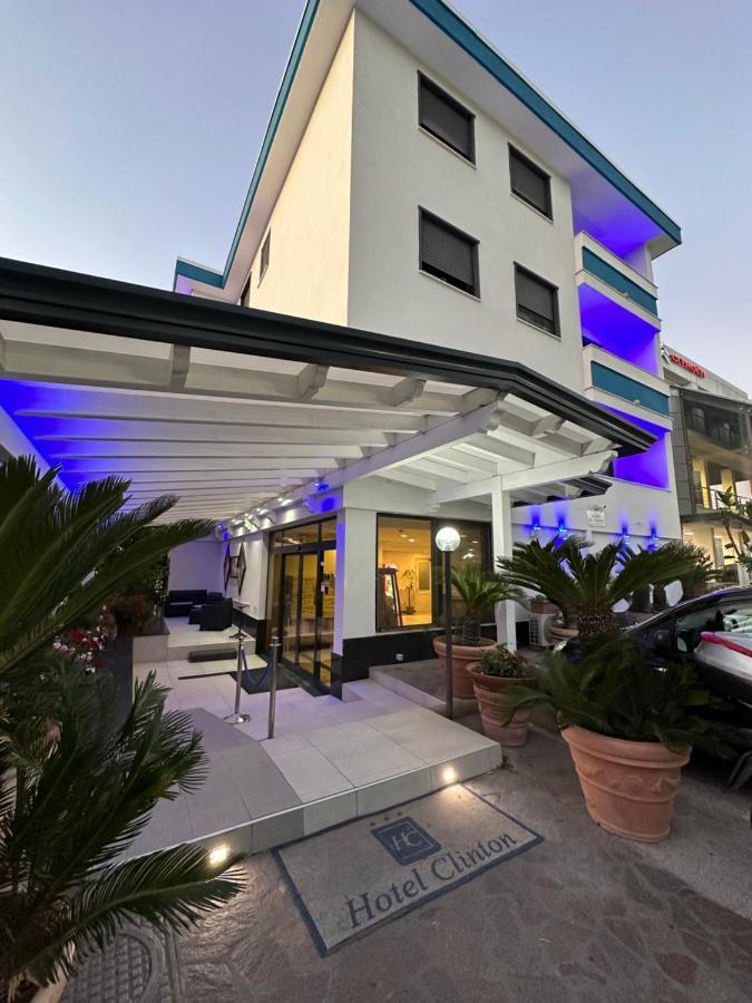 Hotel Clinton Casoria Εξωτερικό φωτογραφία
