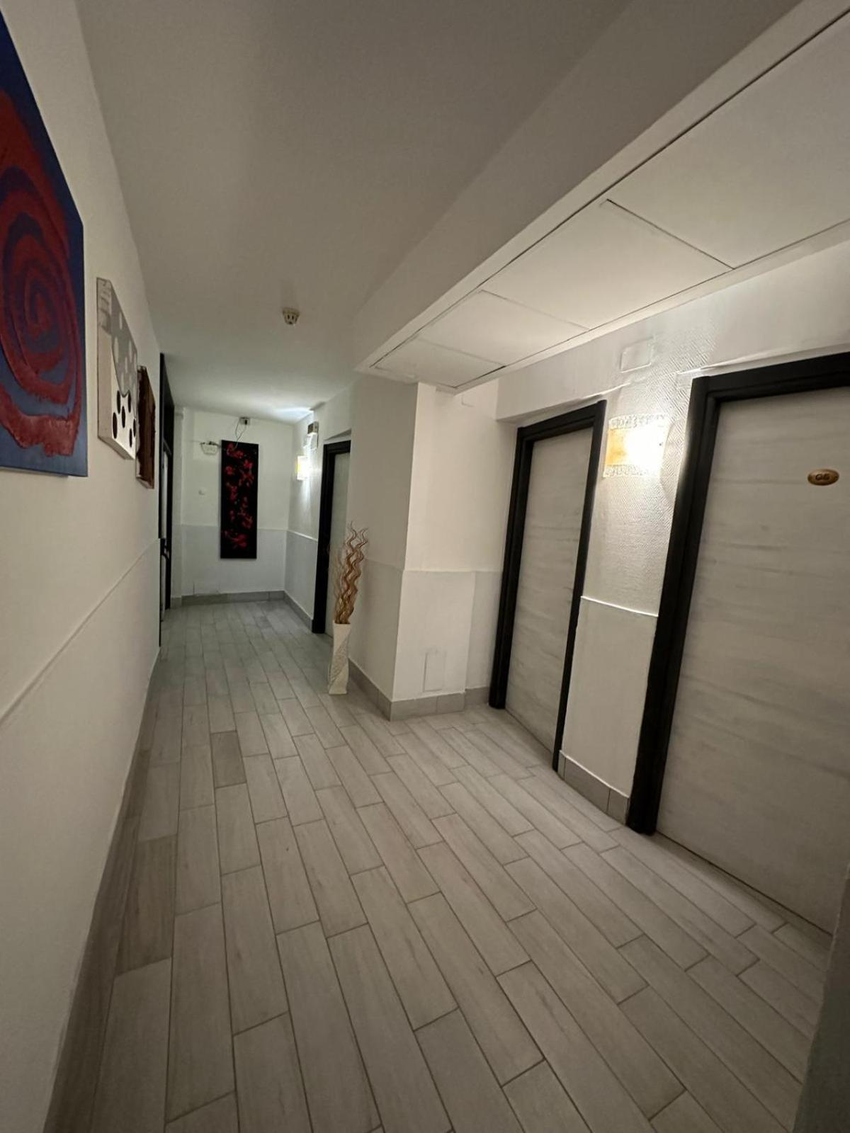 Hotel Clinton Casoria Εξωτερικό φωτογραφία