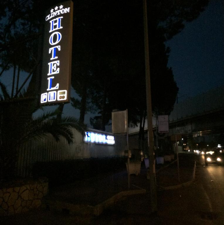 Hotel Clinton Casoria Εξωτερικό φωτογραφία