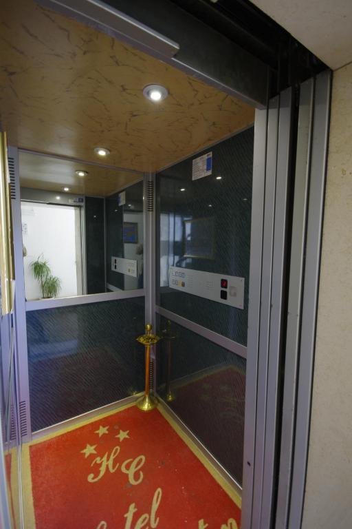 Hotel Clinton Casoria Εξωτερικό φωτογραφία