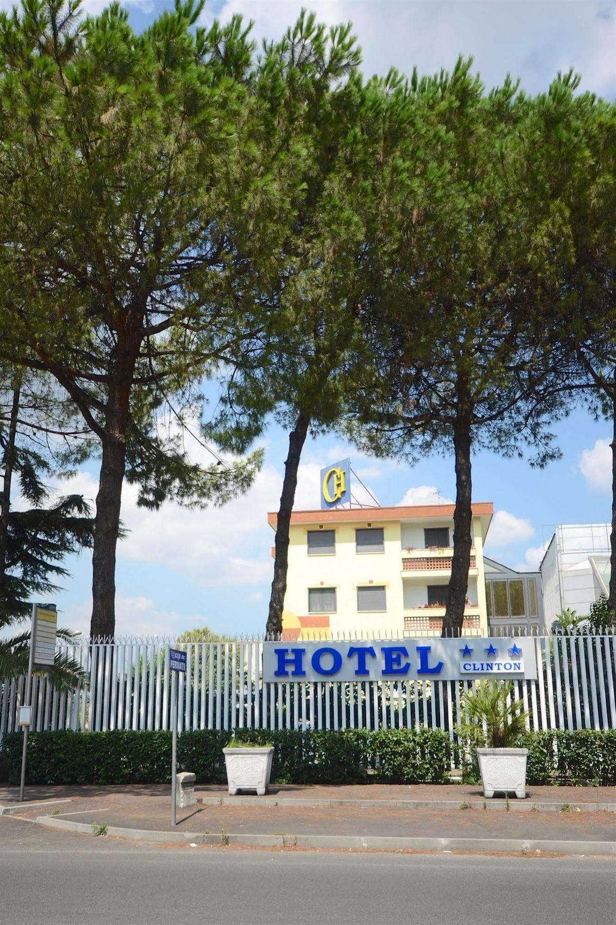 Hotel Clinton Casoria Εξωτερικό φωτογραφία